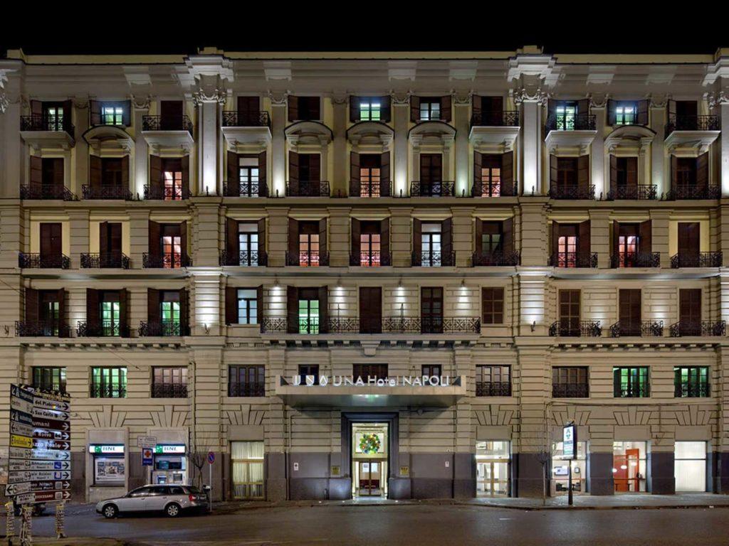 Una Hotel Napoli, Piazza Garibaldi