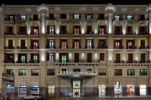 Una Hotel Napoli, Piazza Garibaldi