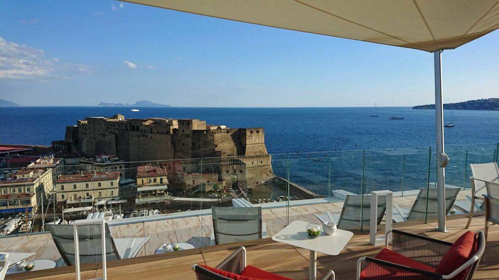 Grand Hotel Vesuvio, hotel di lusso a Napoli con vista panoramica